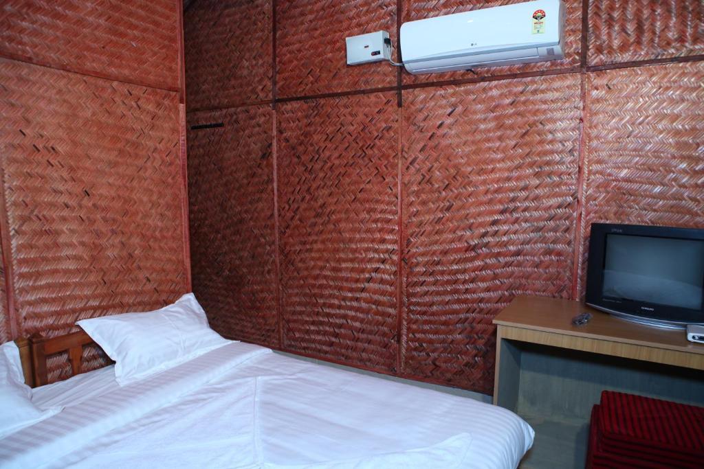 Savithri Inn Bamboo Cottages & Resorts バルカラ エクステリア 写真